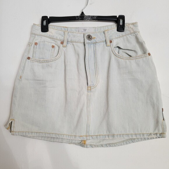 NEW One Teaspoon Brando 2020 Mini Distressed Light Wash Denim Button Fly Skirt - Picture 5 of 15